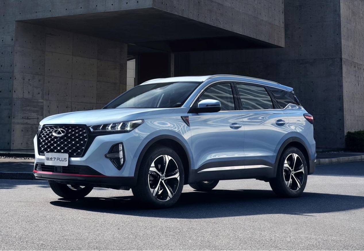 6万预算这3款车最合适颜值高省油,2022年红旗h5油耗