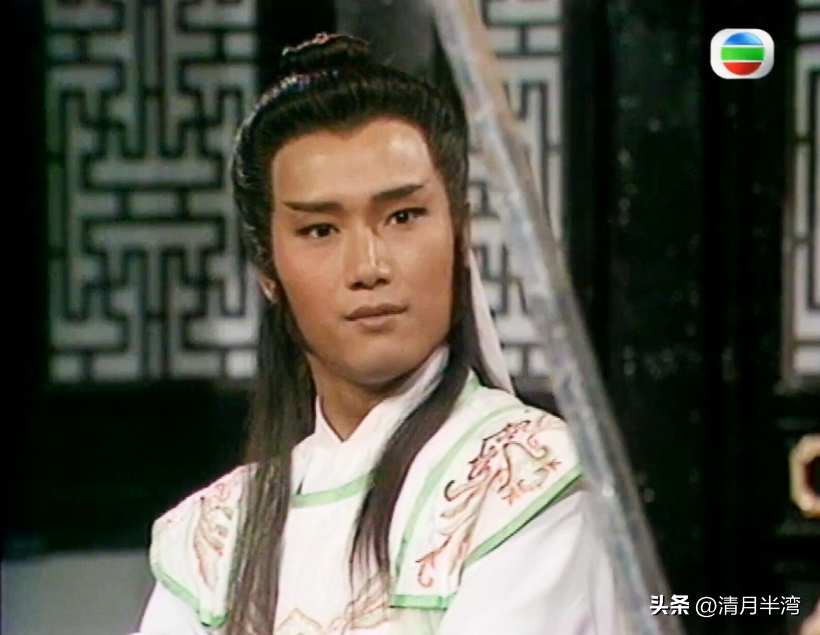 14位老戏骨男演员,扮演楚留香的演员排名哪个最好看