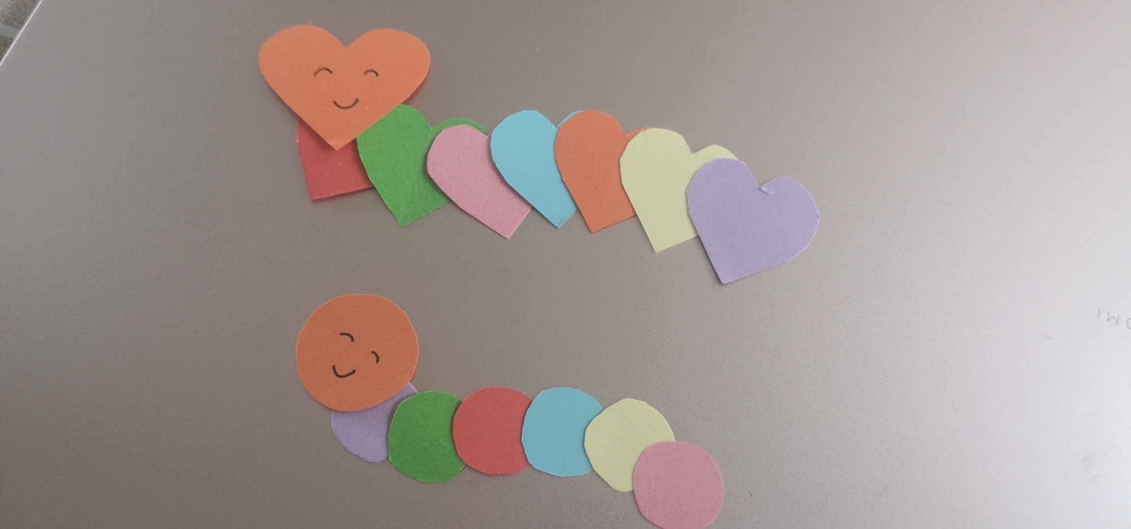 卡纸手工贴画简单又漂亮,儿童卡纸简单剪贴画