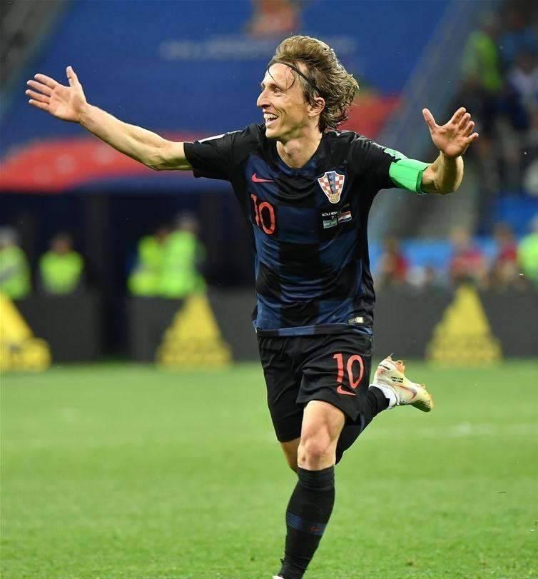 卢卡莫德里奇相当于中场什么水平,世界第一中场卢卡莫德里奇