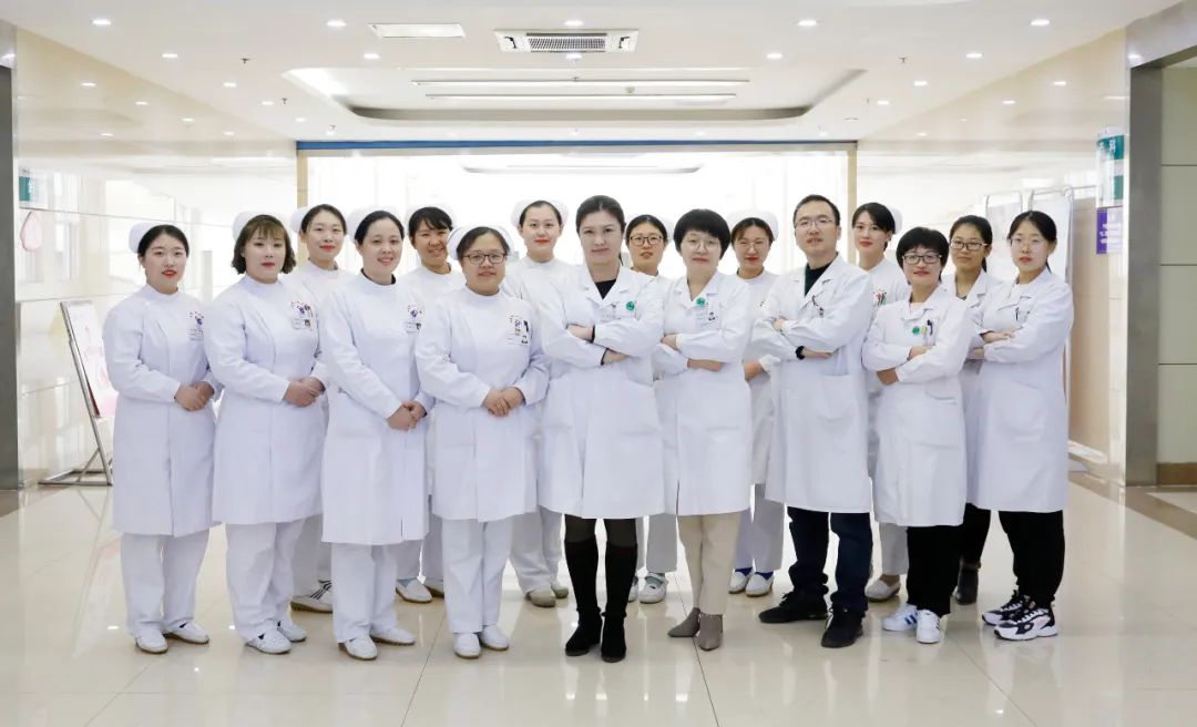 天气冷老人突然失忆艾灸哪里,老人突然失语急救