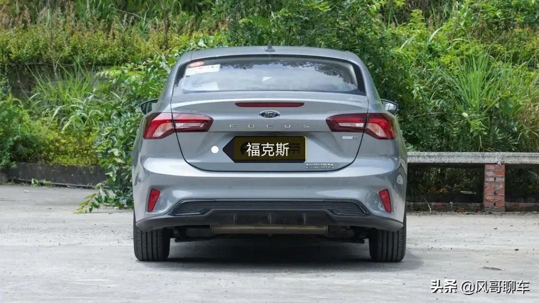 2021款福克斯1.5t四缸,2021款福克斯1.5t4缸