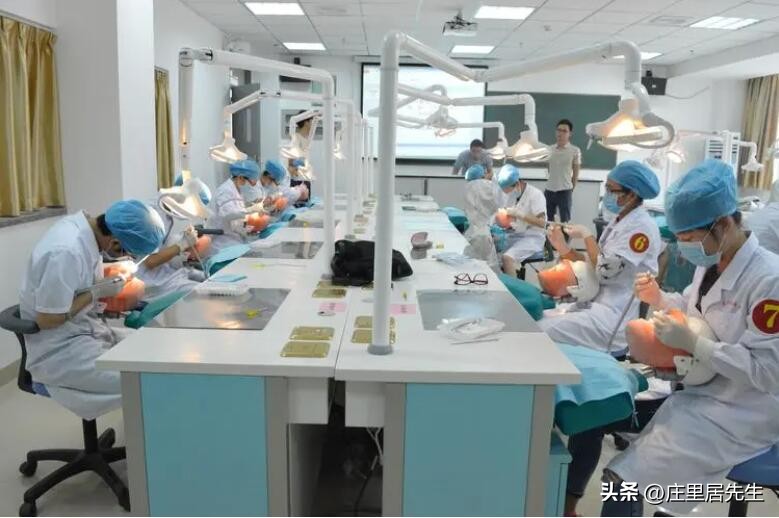 2023医学类口腔各专业排名,2023年口腔医学专业热门吗