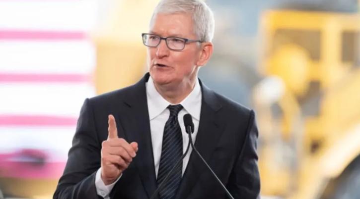 扛不住了？苹果宣布重要决定，外媒：中国用户不愿意买了