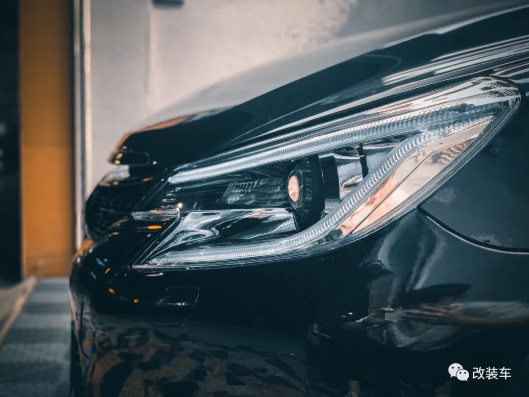 丰田锐志改低趴真实图片,丰田锐志低姿态改装的价格表