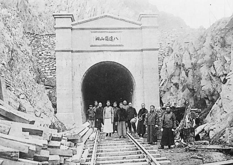 詹天佑人字形铁路事迹简介,詹天佑所修建的人字形铁路图片