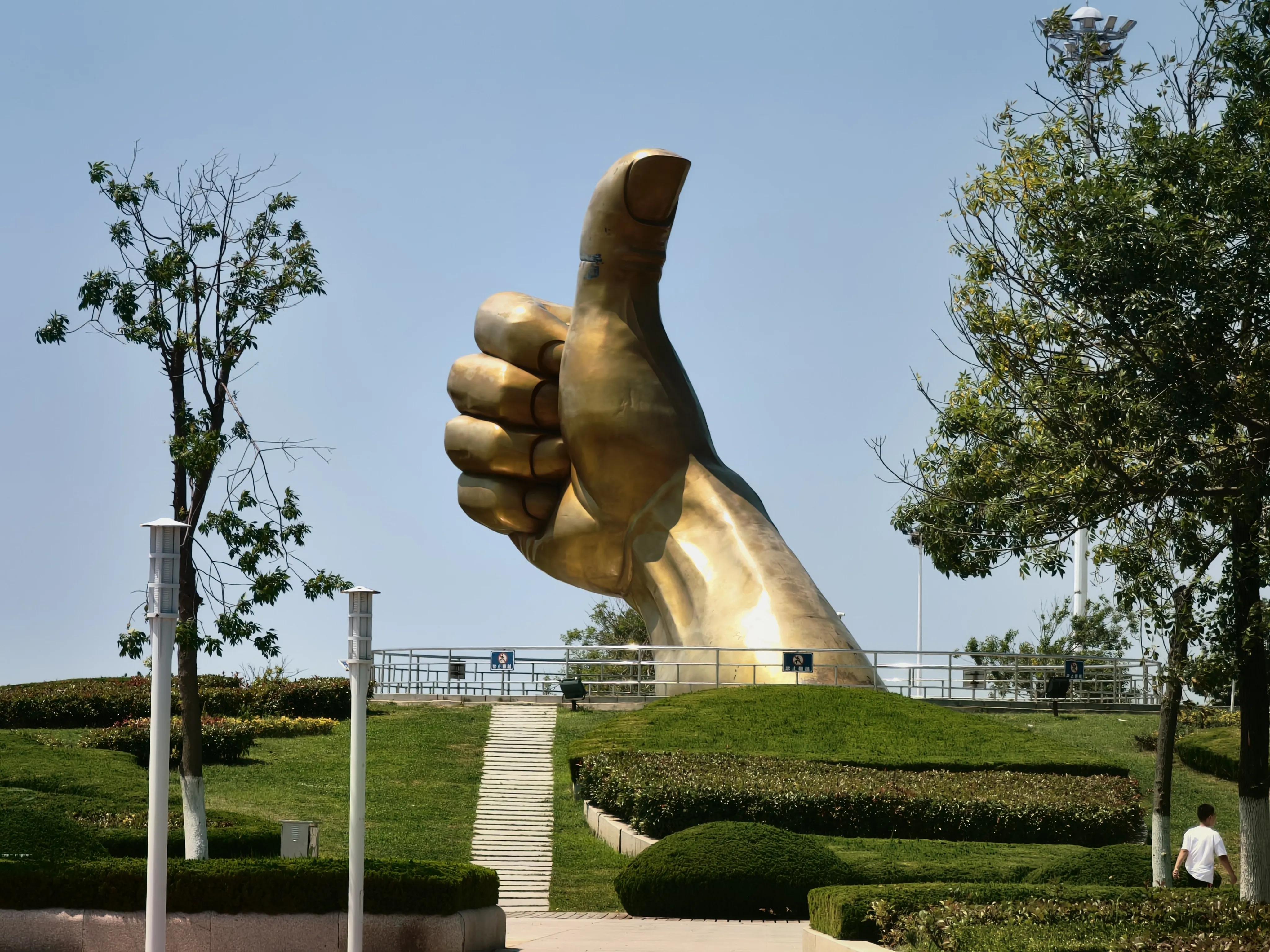 乳山银滩冬天是鬼城吗,山东威海乳山银滩真的是鬼城吗