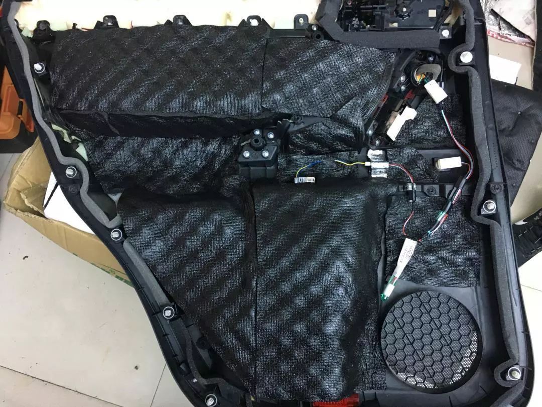 汽车隔音降噪测试丰田霸道,丰田霸道隔音