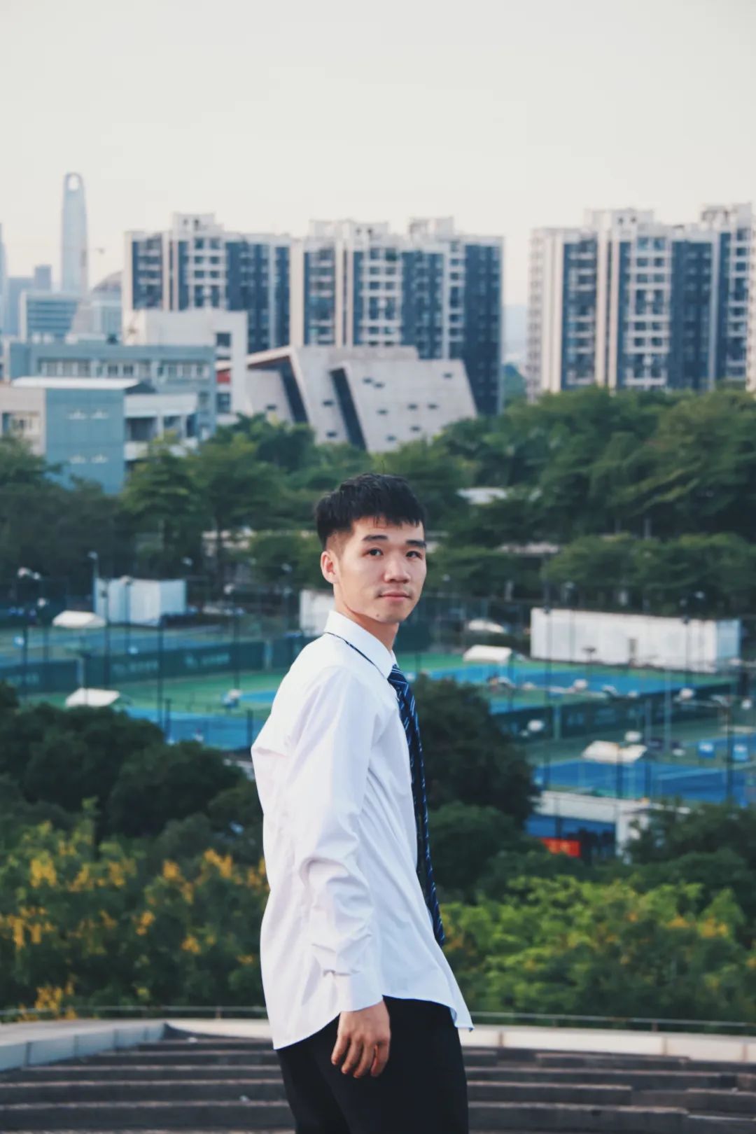 乾坤未定你我皆是黑马毕业典礼,毕业生演讲乾坤未定你我皆是黑马