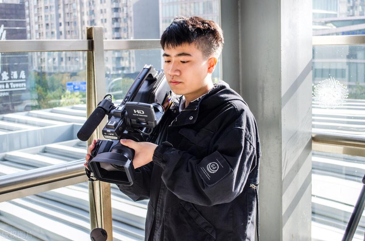 直播带货成年轻人最新就业风口,直播带货类的职业