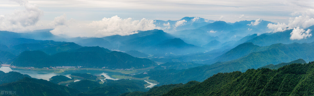 刚签完劳动合同不想干了能辞职吗,刚签完劳动合同还可以辞职吗