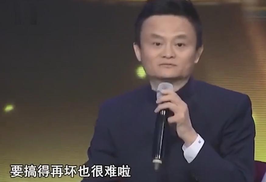 内马尔进球为白血病男孩跳舞,内马尔学患病孩子进球跳舞