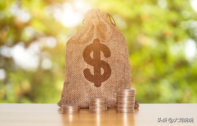 四句话做自媒体赚钱,怎么样做自媒体赚钱经典语录