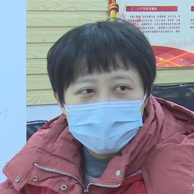 白绿蓝红黄,白绿黄红黑