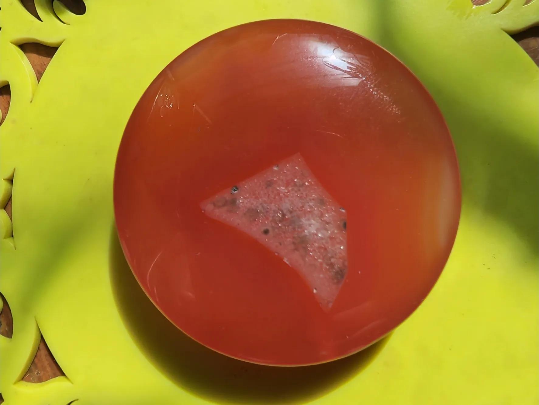 天然龙鳞玛瑙鉴别,真玛瑙石如何辨别真假