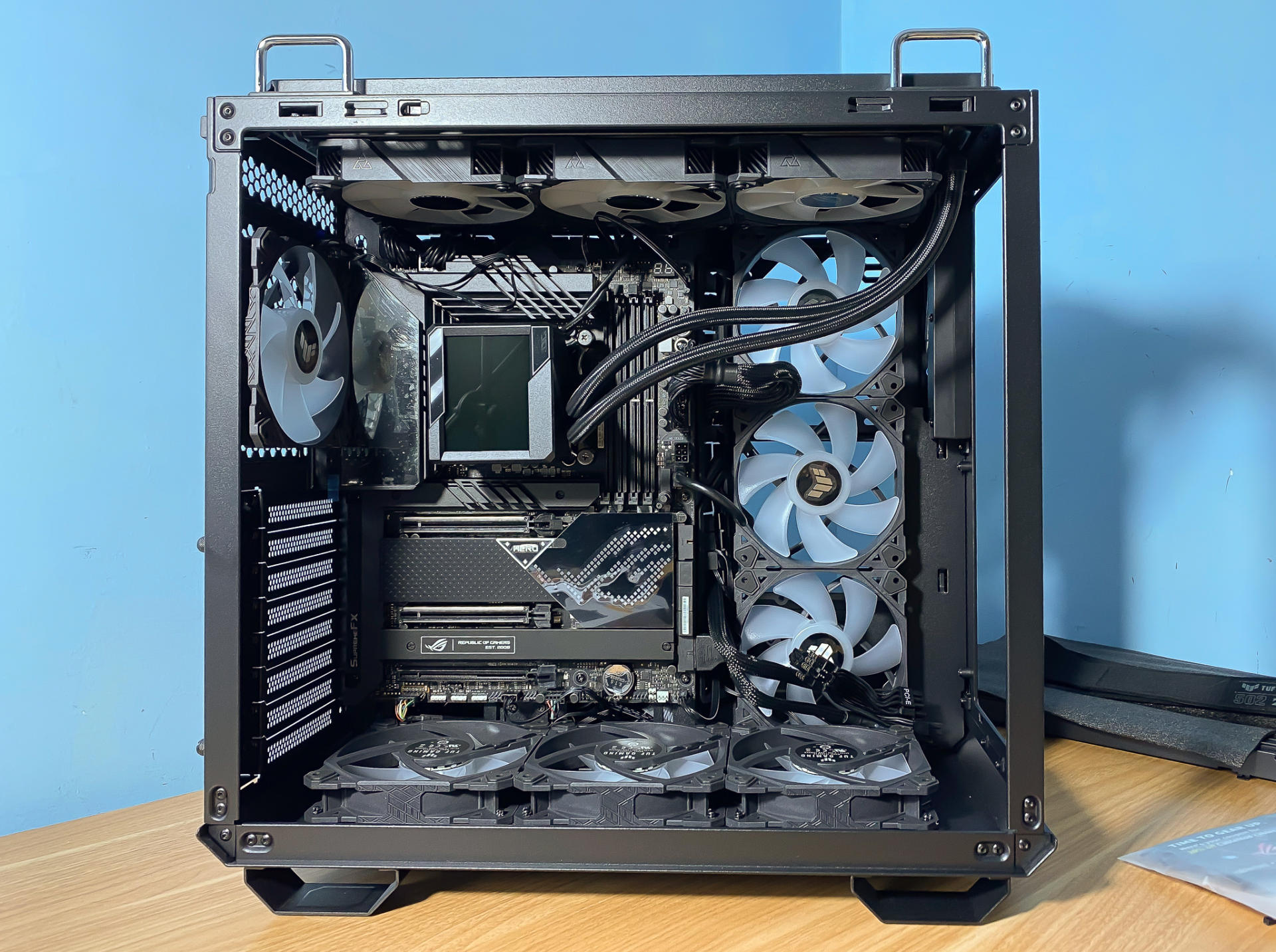 华硕tuf502机箱评测,tuf502弹药库风道布置教程