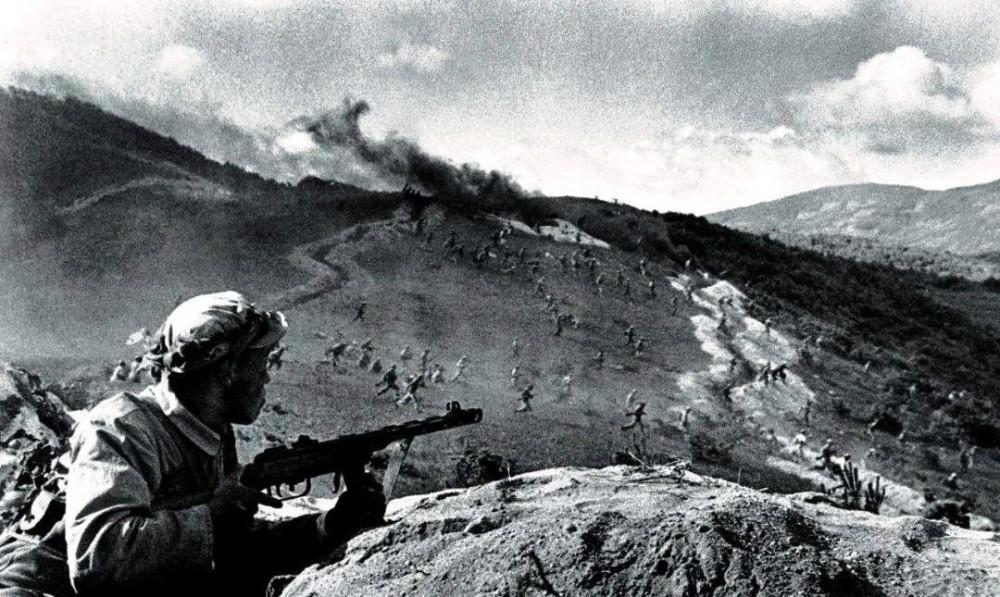 1994年的军舰潜艇对峙事件,中国海军军舰对峙事件时间