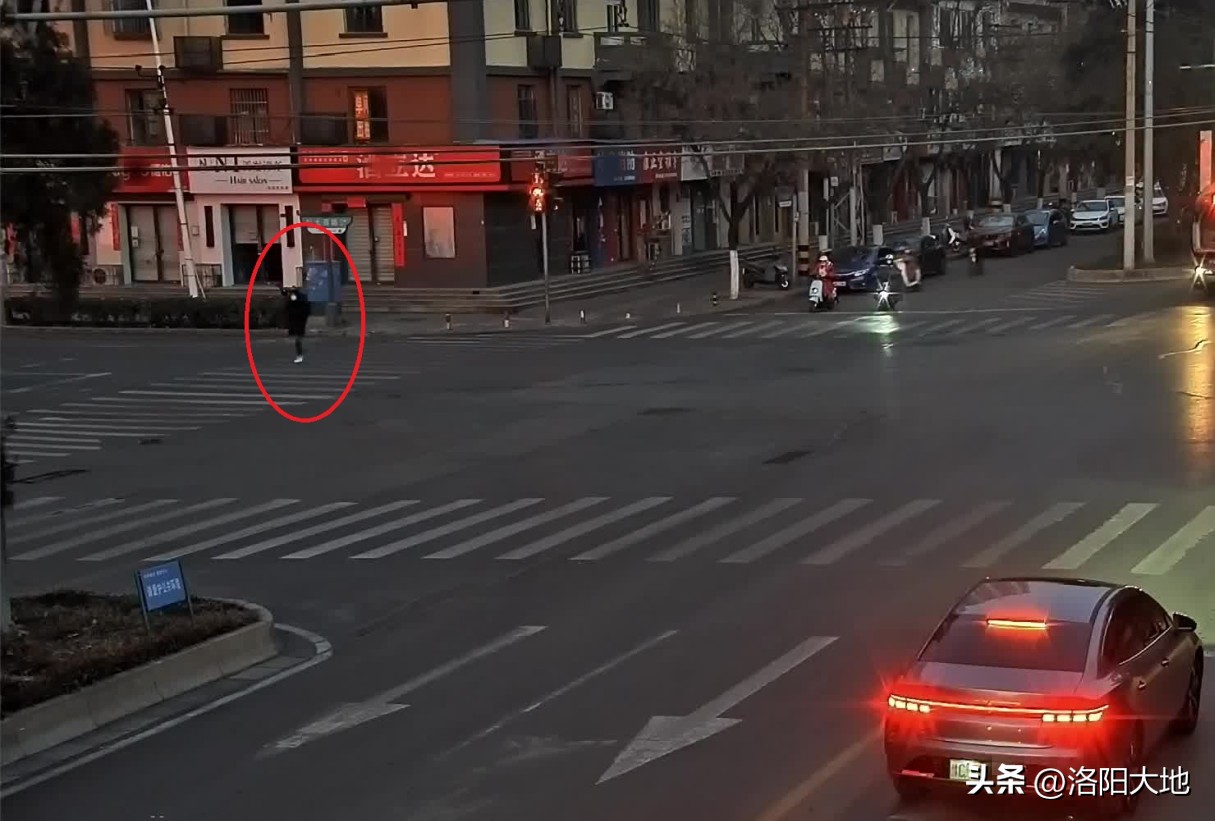 网吧偷手机被判5个月,网吧偷手机怎么判刑