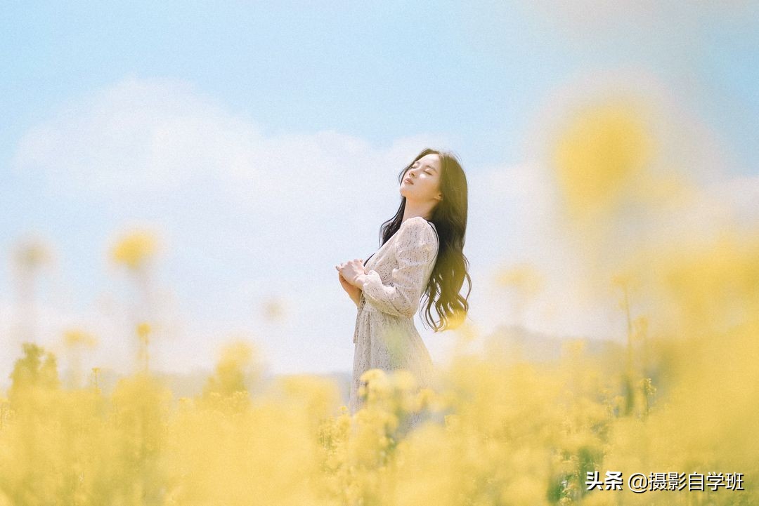 怎么拍显腿长全身照,怎么拍照显腿长不需要摄影师