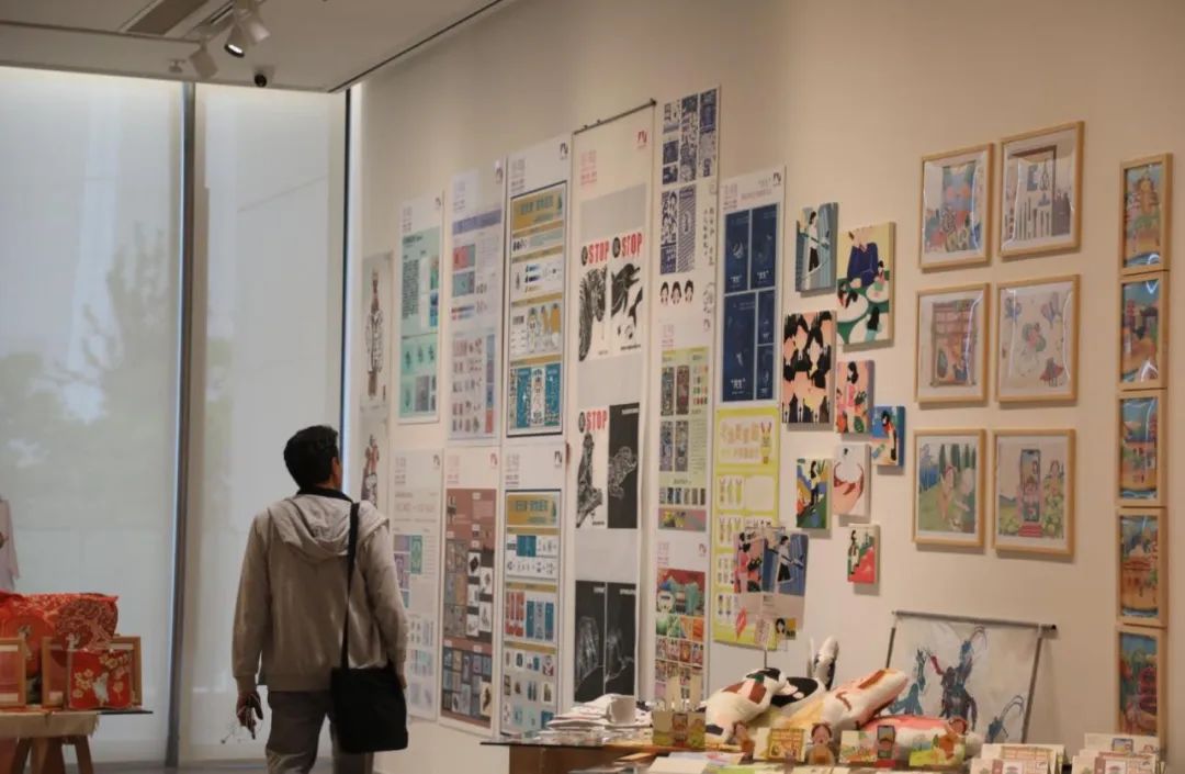 震撼现场|2023“炫·青春”南通大学艺术学院毕业展演绽放通城