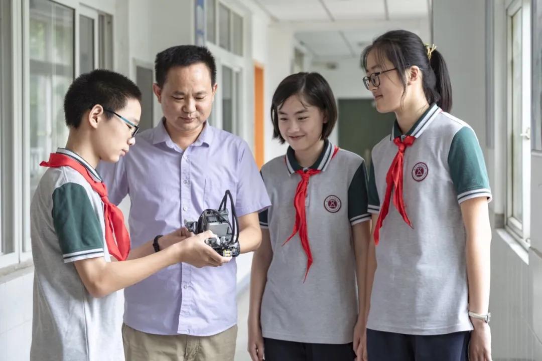 江宁上秦淮初中的最新消息,南京秦淮区第三初中和第五初中