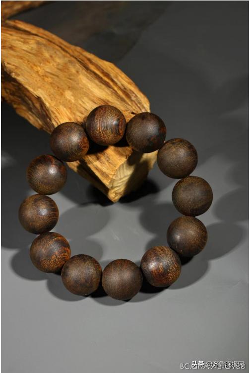 木质文玩手串,木质文玩手串介绍