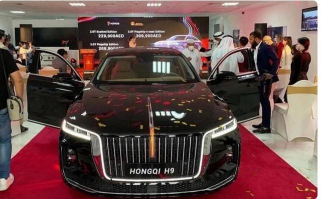 迪拜土豪买中国跑车红旗s9,迪拜土豪看红旗s9