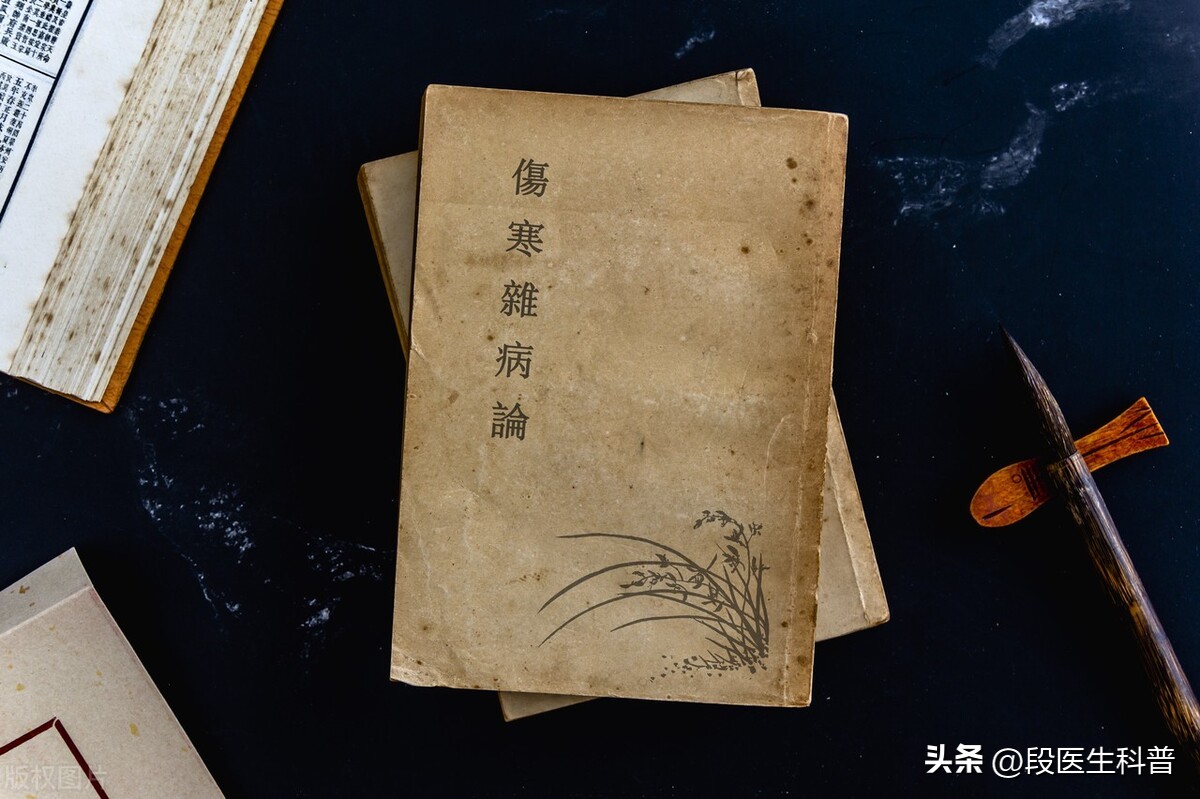 手心有汗不敢和男朋友握手,手心出汗怎么根除