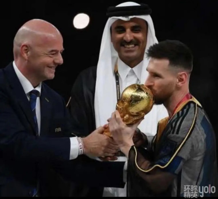 梅西成为球王的最后一次蜕变,35岁的梅西扛起了18岁梅西的愿望