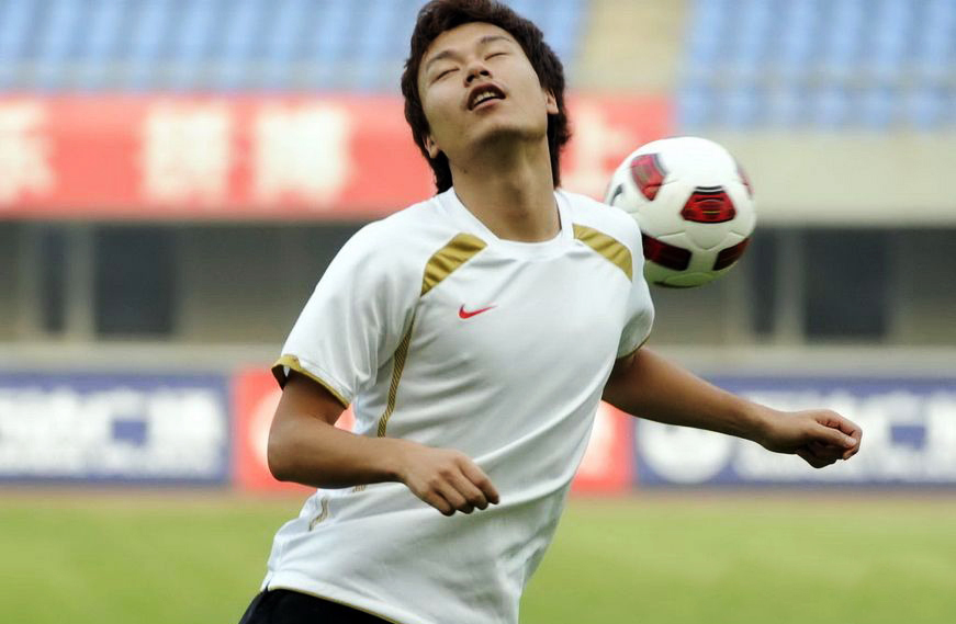 国足又输了金句,用一句话描述国足又输球了