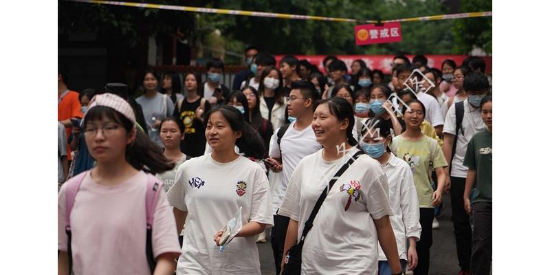 相亲对象请吃饭要我带上亲属,请相亲对象吃饭毫不客气