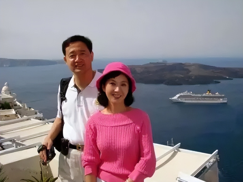 10位晚年移居海外的明星,移民后悔的明星