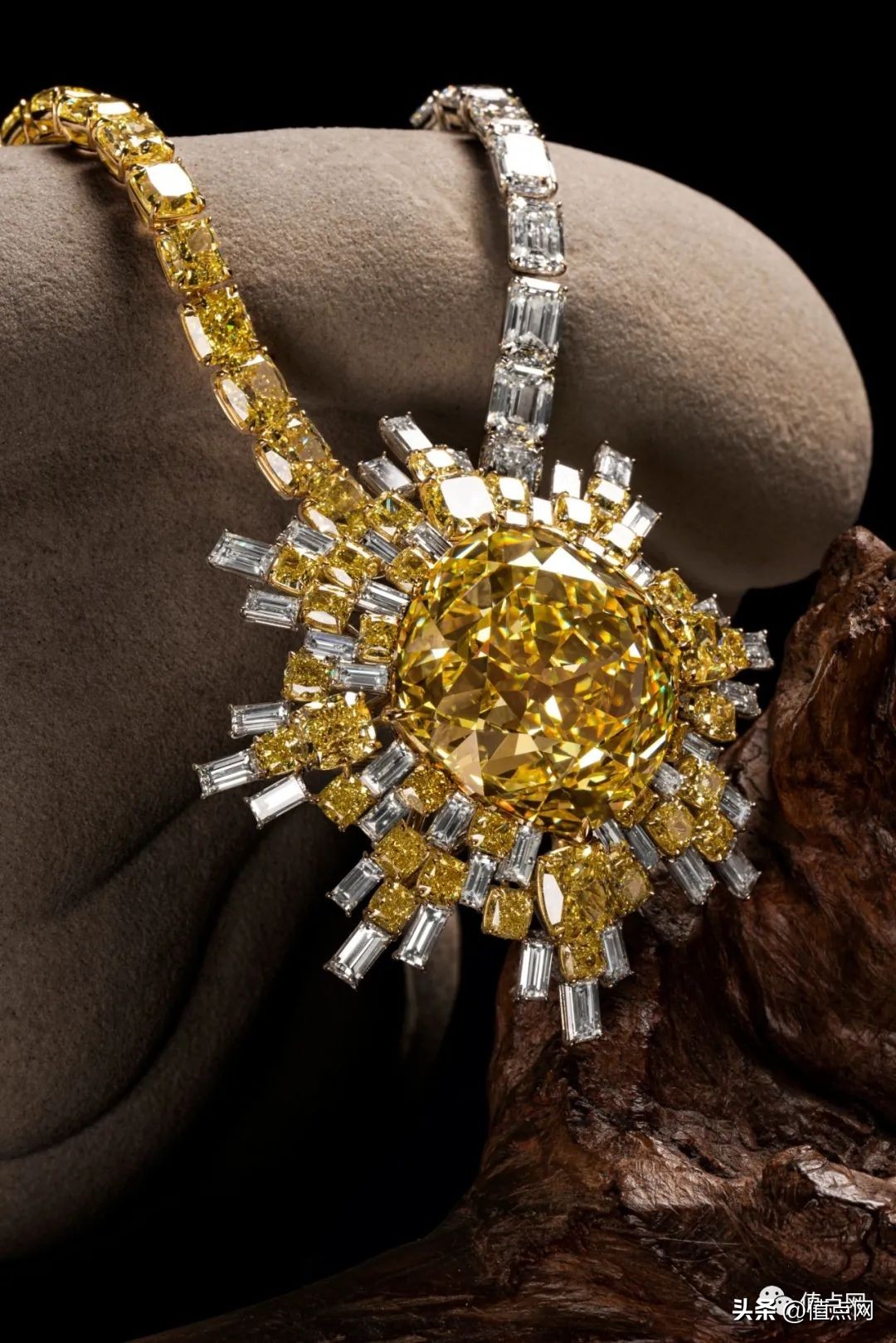 2017年10月3日香港苏富比拍卖 (苏富比香港拍卖时间表)