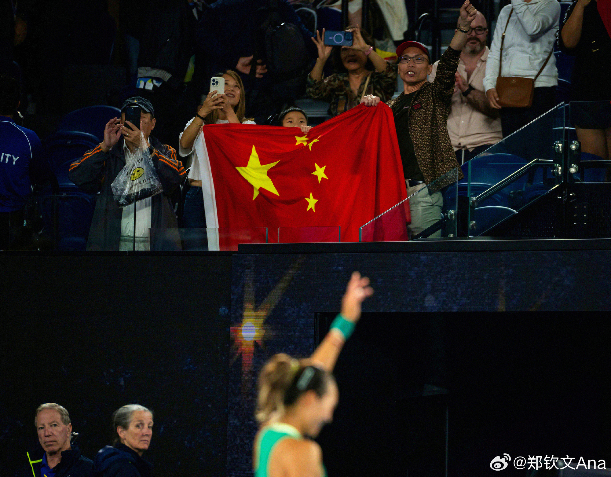 郑钦文澳网亚军创历史2023年收入720万美元入福布斯榜