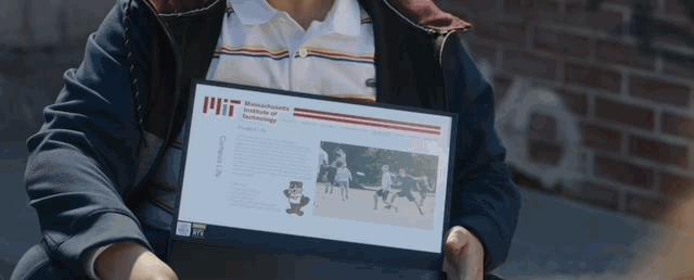 新版蜘蛛侠的彩蛋,蜘蛛侠彩蛋全解析