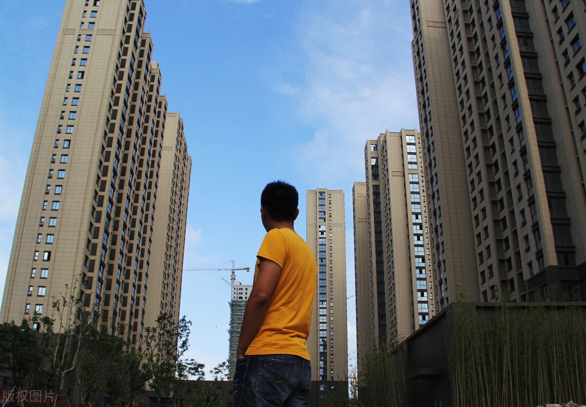 珠海楼市，东强西弱，冰火两重天，近3万套的库存何去何从