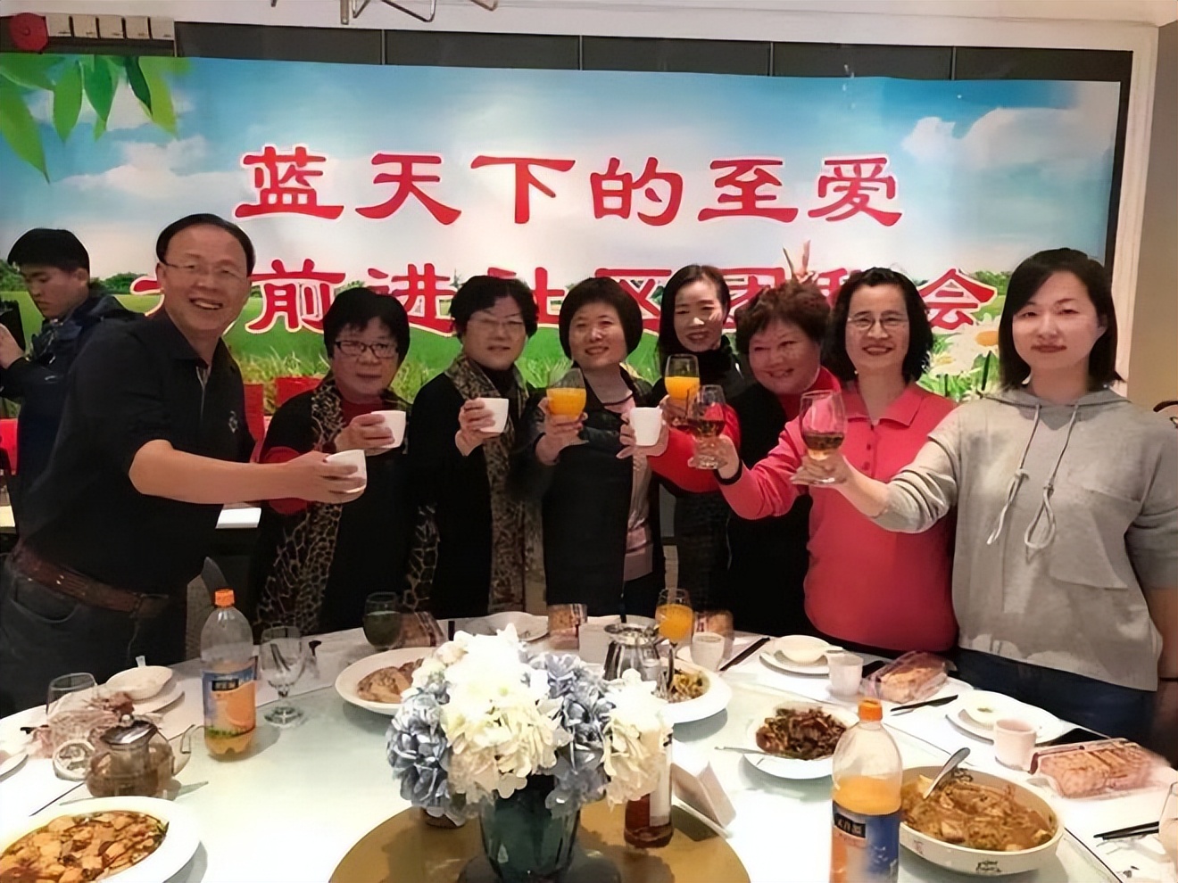 来自民营企业的他们，数十年如一日……