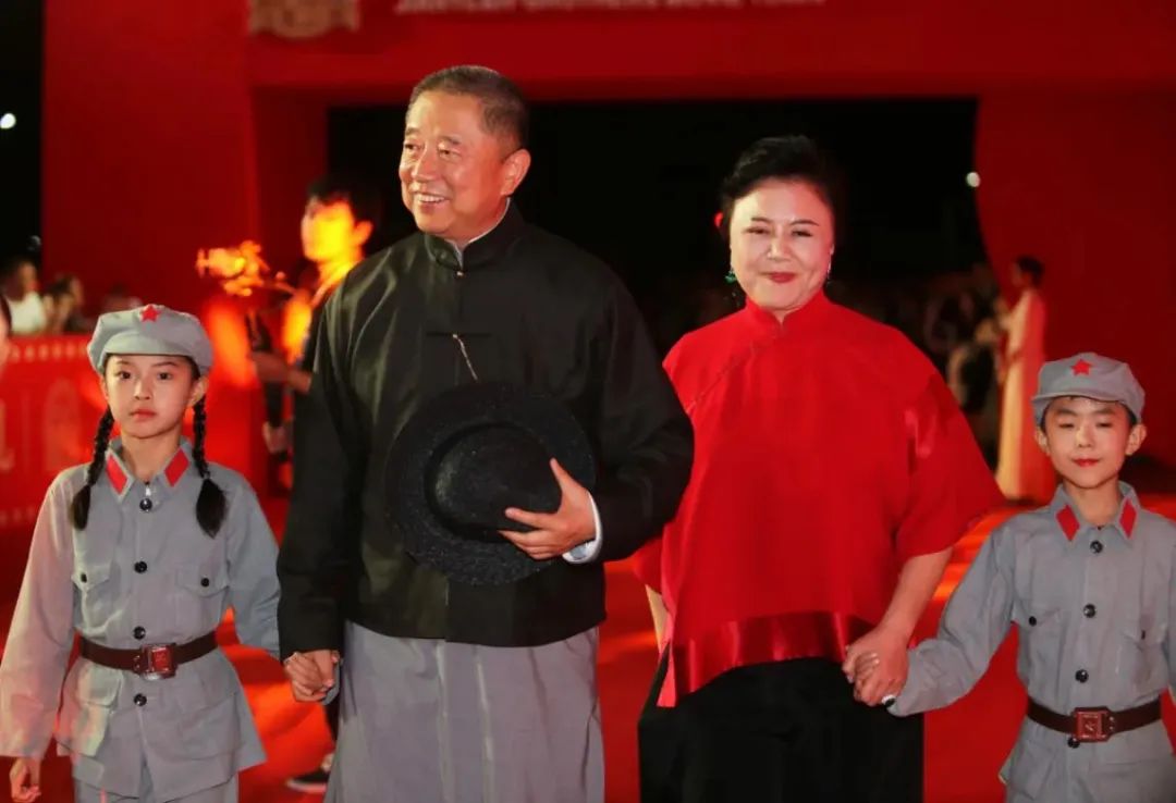 胡葆森儒商,胡葆森建业集团的历史