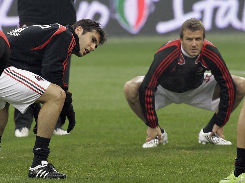 卡卡罗纳尔多世界杯,罗纳尔多世界杯捧杯