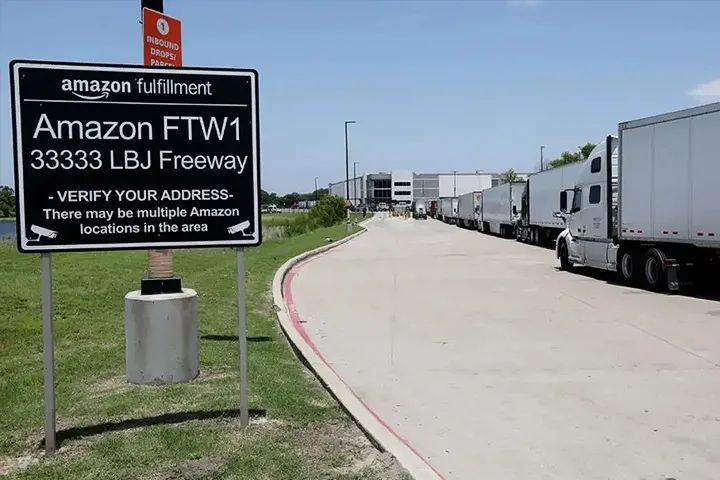 10月进出口低于预期，纺服出口全面下跌/加拿大鹅首次亮相进博会