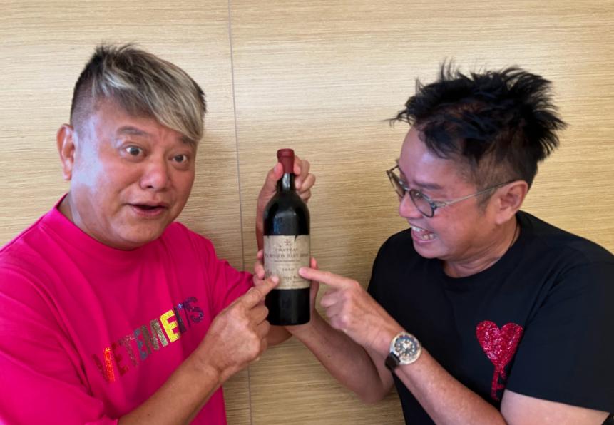 陈百祥和谭咏麟聊大佬,陈百祥和谭咏麟聚会唱歌