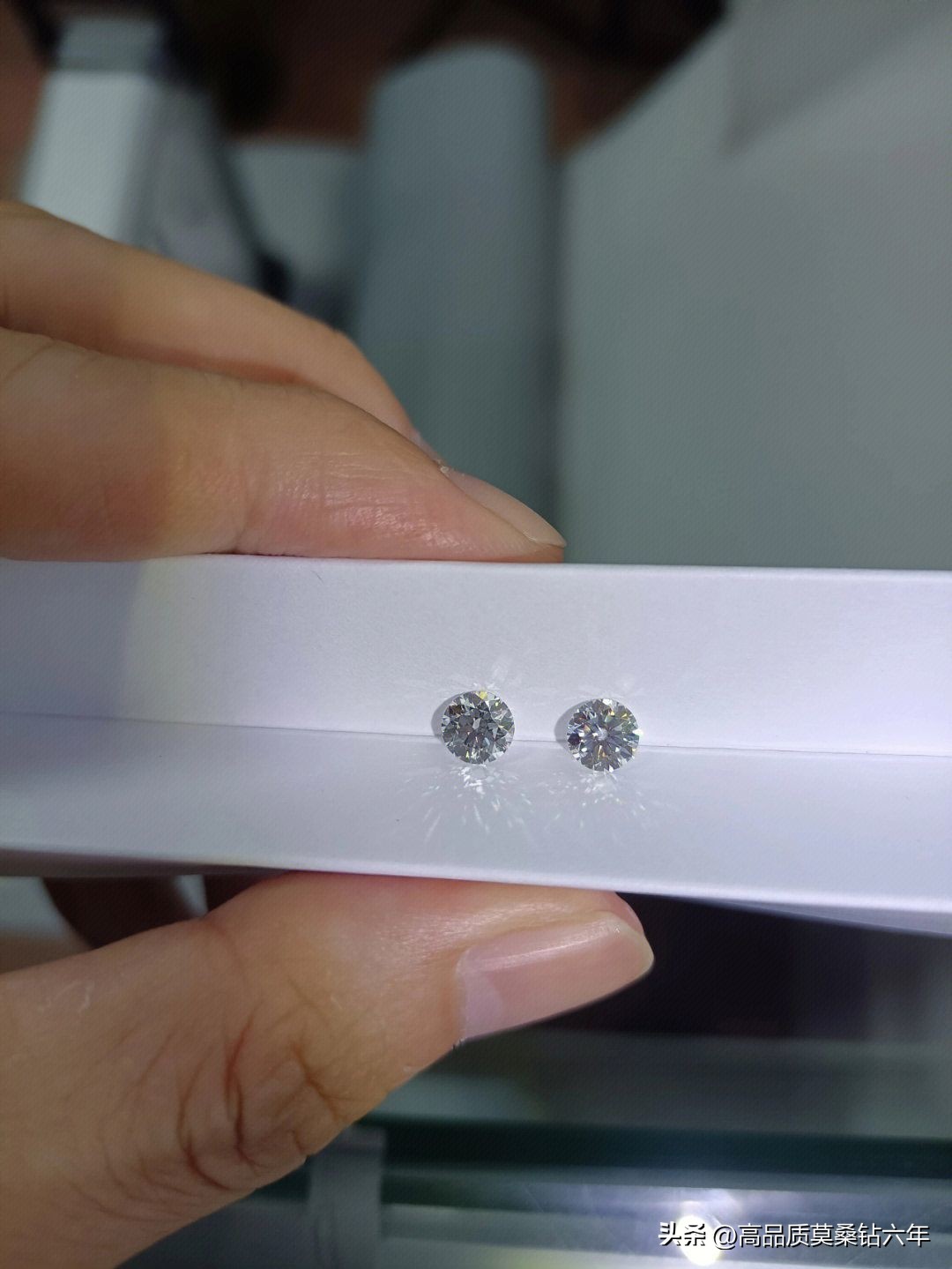 莫桑石戒指哪里买最好,莫桑石戒指哪里买便宜