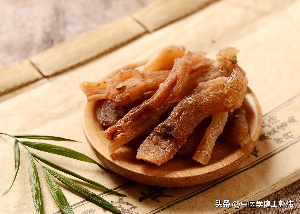 口苦，伴血糖高，龙胆泻肝汤加这三味降糖药，服药1天口苦即消