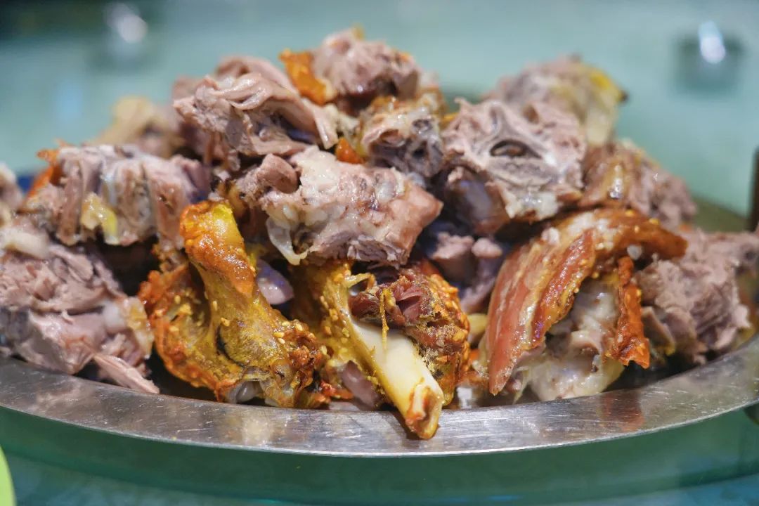 从伊犁出发的南北疆旅游攻略,火爆的新疆游