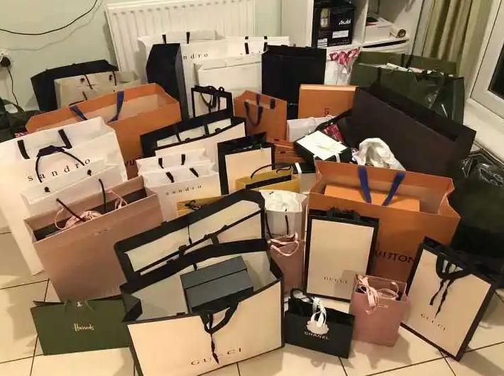 代购买奢侈品被骗怎么办,奢侈品国外代购犯法吗