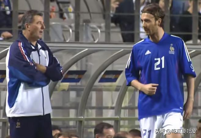 06年世界杯法国vs巴西齐达内,1998年法国世界杯齐达内一战称王