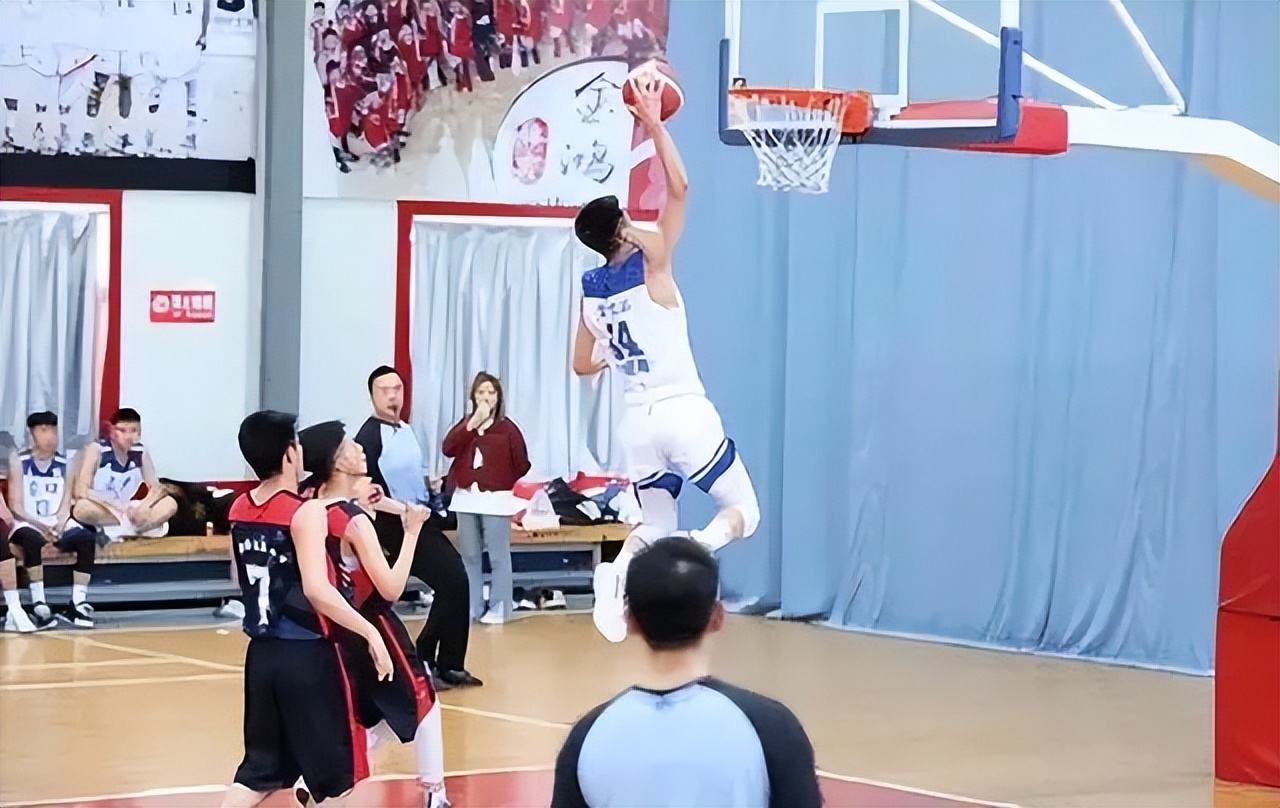 辽篮大胜杨鸣最新消息,辽篮新星杨鸣最新信息