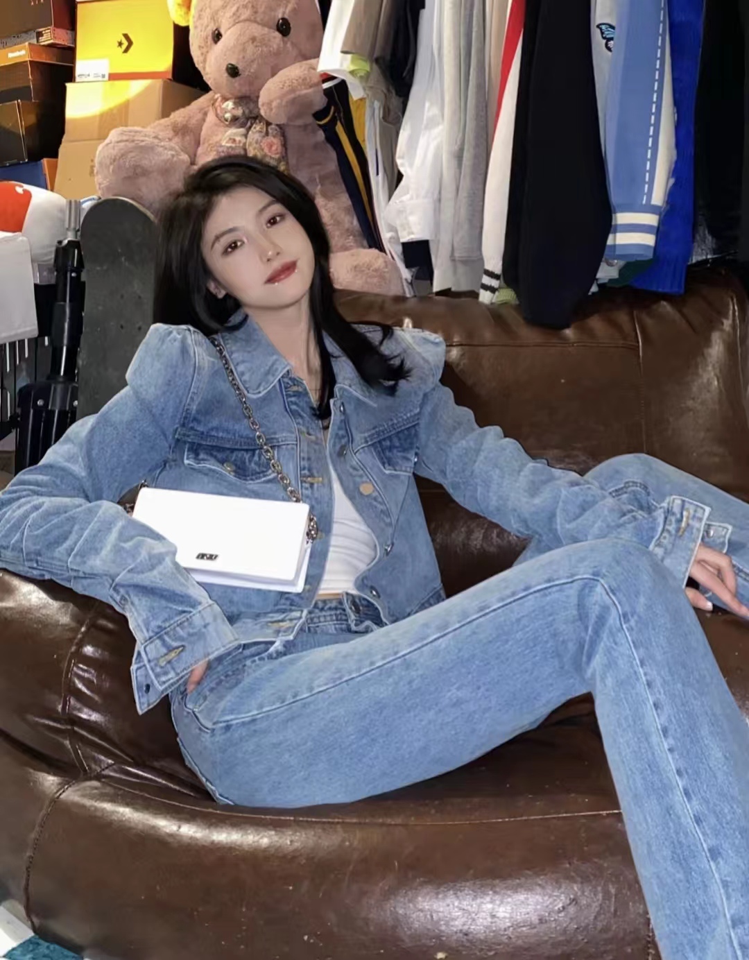 牛仔外套的最佳搭配小版型,牛仔外套怎么穿好看又时尚