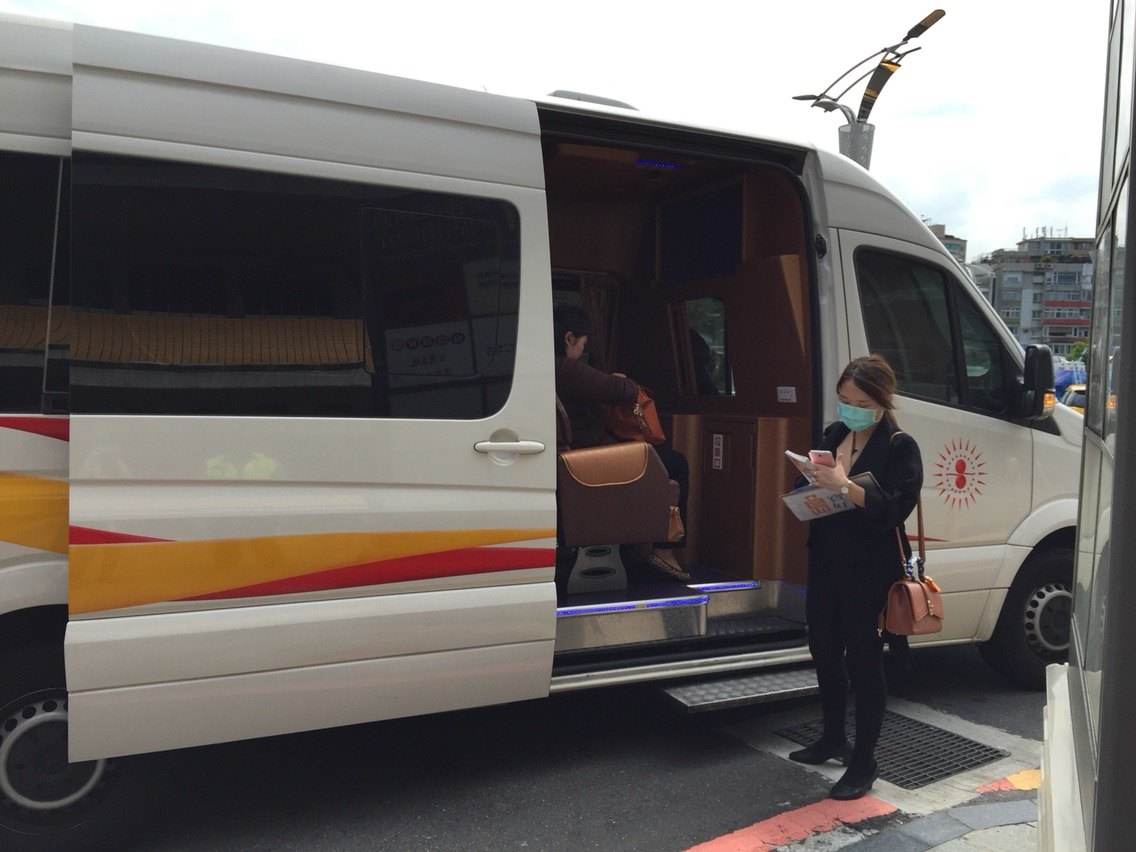 不花钱住五星级酒店 (超五星级酒店服务事项)