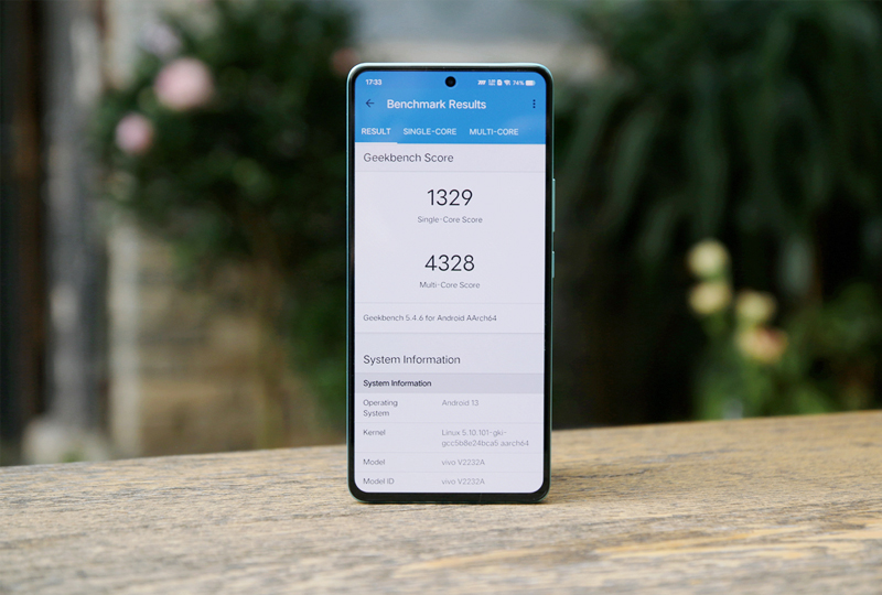 性能和老旗舰差不多的中端处理器,两三年前的旗舰处理器值得购买吗